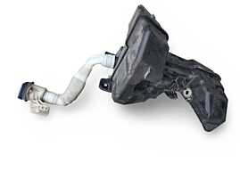 Rezervor Spalator Parbriz cu Locas pentru Doua Pompe Volkswagen Golf 7 2012 - 2020 Cod 5G0955453K, 5G0955453H [LR8033]