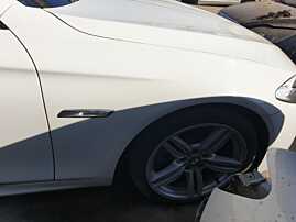 Aripa Fata Dreapta BMW Seria 5 F10 2009 - 2014 Culoare 300 Alpinweiss [C5245]