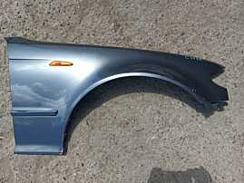 Aripa Dreapta Fata BMW Seria 3 E46 FL Facelift 2001 - 2006 Culoare Stahlgrau [X3734]