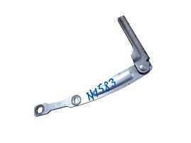 Balama Dreapta Capota Motor Dacia Duster 2010 - 2018 Cod 654007102R [N1583]