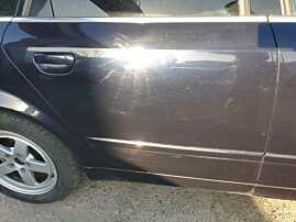 Bandou Ornament Plastic Inferior de pe Usa Portiera Dreapta Spate Audi A4 B6 2001 - 2005 Culoare LZ5L [C1687]