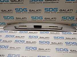 Bandou Ornament Lampa Lampi Numar Maner Clapeta Actionare Hayon Haion Portbagaj Renault Clio 3 Grandtour Break 2005 - 2013 Cod 8200883011 [M4731]