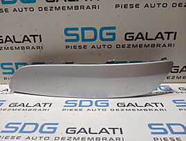 Bandou Ornament Stanga de pe Spoiler Bara Fata Volkswagen Golf 5 2004 - 2008 Cod 1K0807717B [M4891]