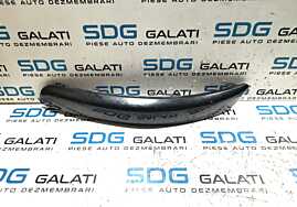 Bandou Ornament Plastic Stanga de pe Bara Spoiler Fata Volkswagen Golf 5 2004 - 2008 Cod 1K0807717A 1K0807655A [N0449]