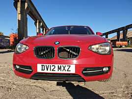 Bara Spoiler Fata Completa cu Grile Proiectoare BMW Seria 1 F20 F21 2011 - 2015 Culoare A61 Crimson Red [C9471]