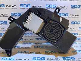Boxa Difuzor Subwoofer cu Amplificator Audio si Incinta Audi A4 B7 Avant Break 2005 - 2008 Cod 8E9035223D 8E9035382D