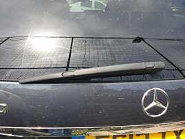 Brat Stergator Complet Spate Luneta Geam Sticla Hayon Haion Portbagaj Mercedes Clasa E Class W212 S212 Break SW Combi 2009 - 2016 Culoare 755 [C8237]