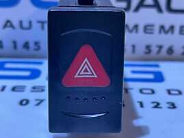 Buton Releu Avarie Avarii VW Passat B5 1997 - 2001 Cod 3B0953235E