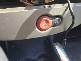 Buton Blocare Deblocare Usi Portiere Renault Clio 3 2005 - 2014 [C3707]