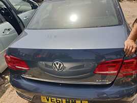 Capota Portbagaj Dezechipata Volkswagen Passat B7 Berlina Sedan 2010 - 2015 Culoare LK7X [B4013]