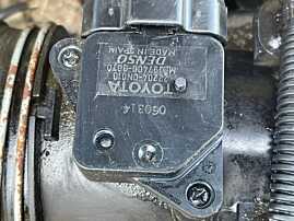 Debitmetru Aer Toyota Avensis 2.2 D 2003 - 2009 Cod 22204-0N010 197400-3070 [C6262]