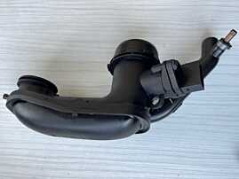 Debitmetru Aer cu Tub Tubulatura Conducta Aer Epurator Gaze Mercedes Vaneo W414 1.7 CDI 2001 - 2005 Cod 6680900529 A6680181082 [B3530]