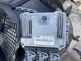 ECU Calculator Motor Renault Scenic 3 1.9 DCI 2008 - 2016 Cod 0281015798 237100055R 237100870R [C7659]