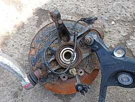 Fuzeta Butuc cu Rulment si Senzor ABS Dreapta Spate Mercedes Clasa ML Class W163 1997 - 2005
