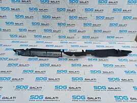 Deflector Central Aer Radiatoare Volkswagen Passat B6 2005 - 2010 Cod 3C0121330 [GB0457]