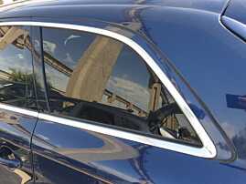 Geam Sticla de pe Aripa Caroserie Stanga Spate Audi Q7 Facelift 2007 - 2015 [C6336]