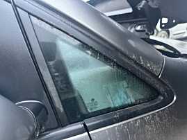 Geam Sticla Fix de pe Aripa Caroserie Dreapta Fata Volkswagen Touran 1T2 2003 - 2010 [C9171]