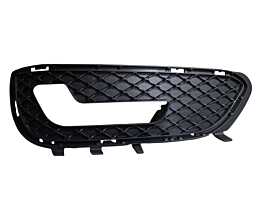 Grila Stanga de la Proiector Ceata din Bara Spoiler Fata Mercedes Clasa E Class W212 2.2 CDI 2009 - 2016 Cod 2128851323L [N1180]