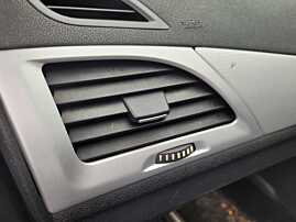 Gura Grila Aer Aerisire Ventilatie Bord Laterala Stanga Renault Megane 3 2008 - 2015 [C2192]