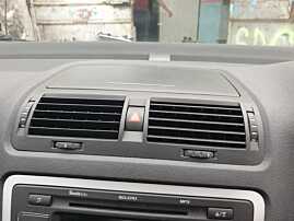 Gura Grila Aer Aerisire Ventilatie Bord Centrala cu Capac Torpedo Skoda Octavia 2 2004 - 2013 [C5416]