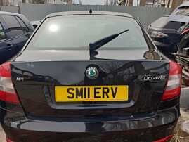 Haion Hayon Portbagaj Dezechipat cu Luneta Skoda Octavia 2 Hatchback 2004 - 2013 Culoare 9910 [C4100]