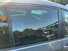 Geam Sticla Culisant de pe Usa Portiera Dreapta Spate Volkswagen Golf 6 Plus 2008 - 2014 [K5505]