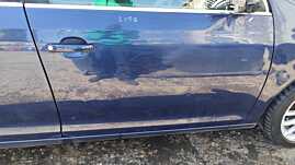 Usa Usi Portiera Portiere Fata Dreapta cu DEFECT Dezechipata VW Jetta 2005 - 2011 Culoare LD5Q 