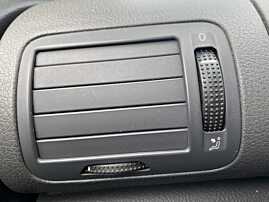 Gura / Grila Ventilatie Aerisire Bord Stanga VW Passat B5.5 2001 - 2005