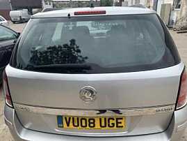 Hayon Haion Portbagaj cu Luneta Geam Sticla Opel Astra H Break / Combi 2004 - 2010 Cod Culoare Z157