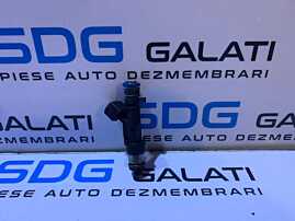 Injector Injectoare Dacia Sandero 1.6 2008 - Prezent Cod 0280158034 8200227124