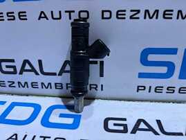 Injector Injectoare Audi A4 B6 2.0 ALT 2001 - 2005 Cod 06B133551T