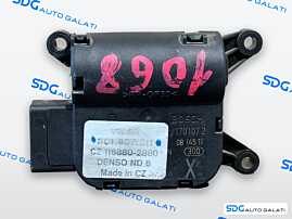 LR10831 1