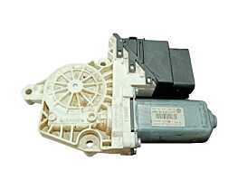 Motoras Macara Electrica de pe Usa Portiera Stanga Spate Volkswagen Passat B6 2005 - 2010 Cod 1K0959703P [LR5078]