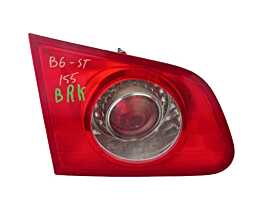 Stop Lampa Tripla Stanga de pe Haion Capota Portbagaj Volkswagen Passat B6 Break Combi 2005 - 2010 Cod 1K6945259, 3C994509306S [LR6112]