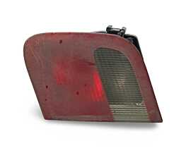 Stop Lampa Tripla Dreapta de pe Haion Portbagaj BMW Seria 3 E46 1998 - 2001 Cod 8364924 [LR6502]