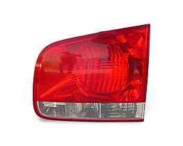Stop Lampa Tripla Dreapta de pe Haion Portbagaj Volkswagen Touareg 7L 2002 - 2010 Cod 7L6945260A [LR6711]