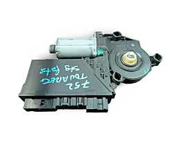 Motoras Macara Electrica Usa Portiera Dreapta Fata Volkswagen Touareg 7L 2002 - 2010 Cod 3D959793E, 0130821764 [LR6830]