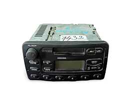 Unitate Radio Player Casetofon Ford Mondeo 3 MK3 2000 - 2007 Cod YS6F-18K876-DA [LR7324]
