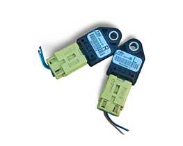 Set 2 Senzori Impact Airbag Toyota Avensis T25 2003 - 2009 Cod 89833-05010 89834-05010 [LR7873]