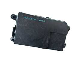 Carcasa Suport Cutie Baterie Acumulator Volkswagen Touran 1T1 1T2 2003 - 2010 Cod 1K0915335B [LR7989]
