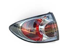 Stop Tripla Lampa Stanga de pe Caroserie Mazda 3 BK Hatchback Scurt 2003 - 2009 [LR8327]