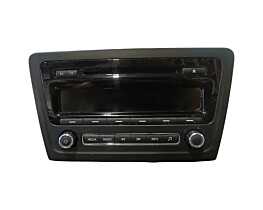 Unitate Radio CD Player Audio Radio Swing Skoda Rapid 2012 - 2017 Cod 5J0035161E [LR8553]