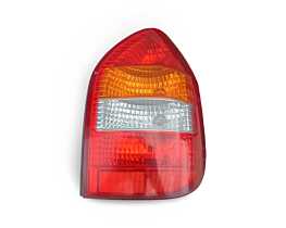 Stop Tripla Lampa Dreapta de pe Caroserie Aripa Opel Zafira A 1999 - 2005 [LR8807]