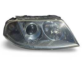 Far Faruri Stanga Lupa Halogen Volkswagen Passat B5.5 2001 - 2005 [LS1474]