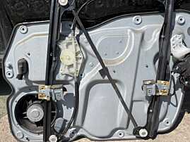 Macara Manuala pentru Geam Sticla de pe Usa Portiera Stanga Fata Sofer Volkswagen Caddy 2004 - 2010 [C4887]