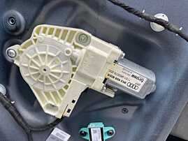 Motoras Macara Electrica pentru Geam Sticla Usa Portiera Dreapta Fata Skoda Superb 2 2008 - 2015 Cod 8K0959802A [C1860]