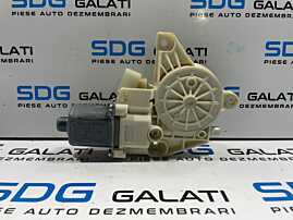 Motoras Macara Electrica de pe Usa Portiera Stanga Fata Mercedes Clasa C Class W204 2007- 2015 Cod A2048200242 0130822502 [L3816]