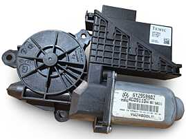 Motoras Macara Electrica Geam Sticla Usa Portiera Dreapta Fata Volkswagen Polo 9N 2002 - 2008 Cod 6Y2959802, 400911D [N5512]