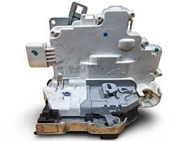 Broasca Incuietoare Usa Portiera Stanga Fata Audi A4 B8 2008 - 2015 Cod 8J1837015A [N5595]