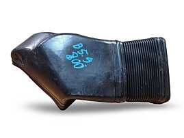 Tub Tubulatura Priza Deflector Admisie Aer Volkswagen Passat B5.5 2001 - 2005 Cod 3B0129617D, 3B0129565 [N6167]
